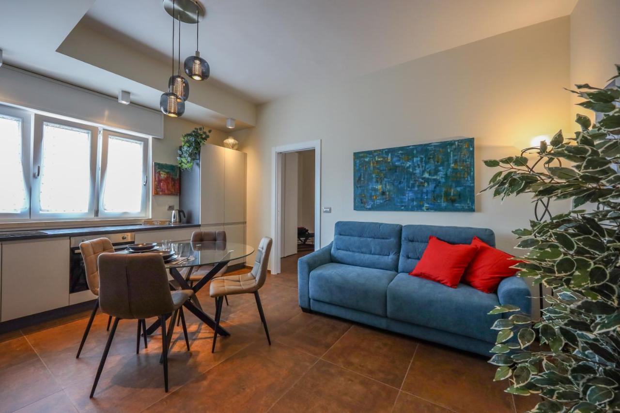 Visconti 46 Central Apartments Bari Extérieur photo